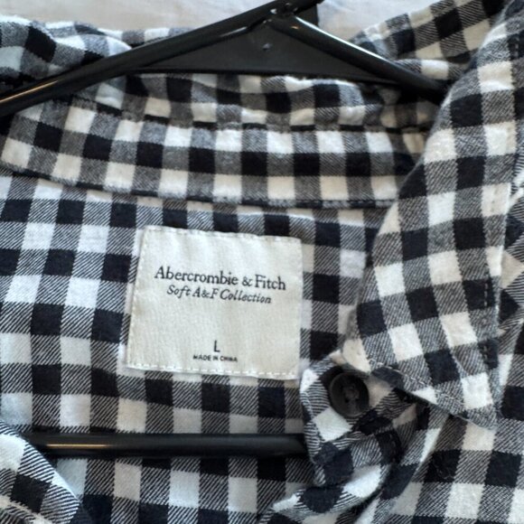 Abercrombie & Fitch Soft A&F Collection Gingham Button Down Cropped - Picture 4 of 9